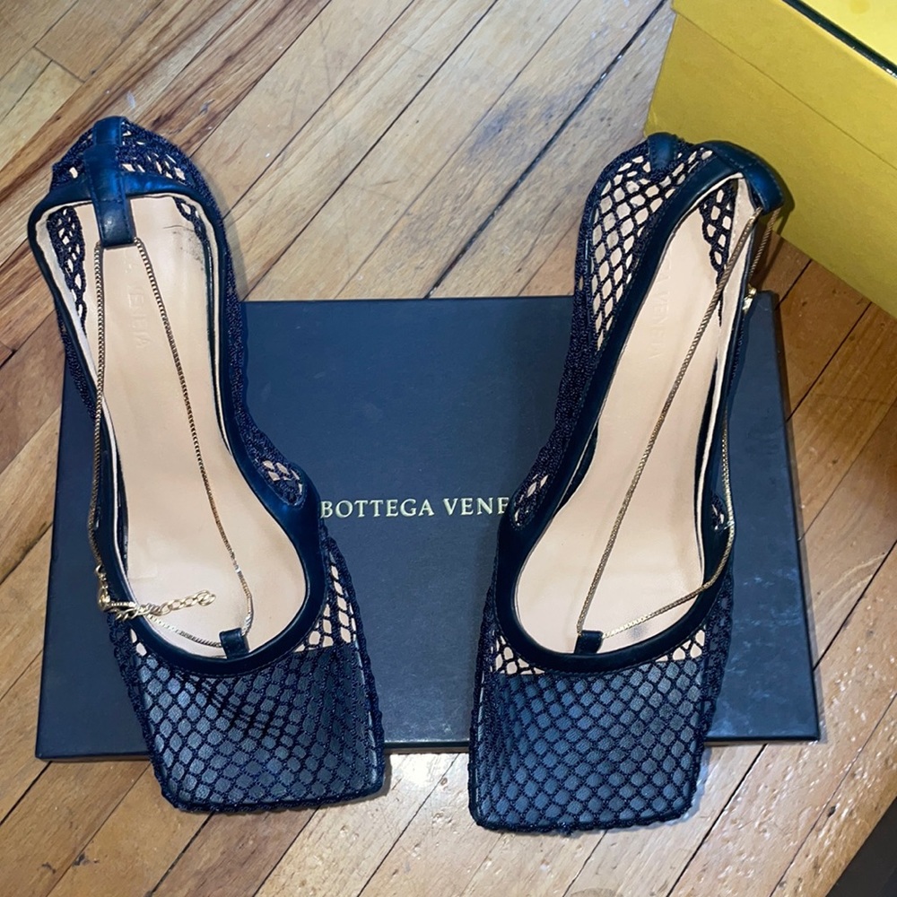 BOTTEGA VÉNETA STRETCH HEELS